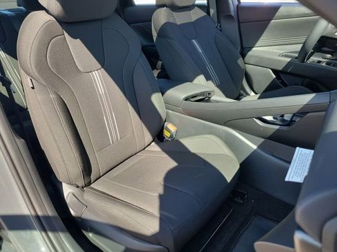 New 2026 Hyundai Elantra SEL Sport Premium image 17