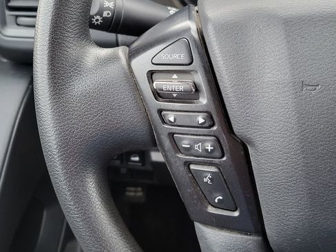 Used 2023 Nissan Frontier S w/ Technology Package image 19