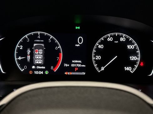 Used 2023 Honda Pilot Touring image 13