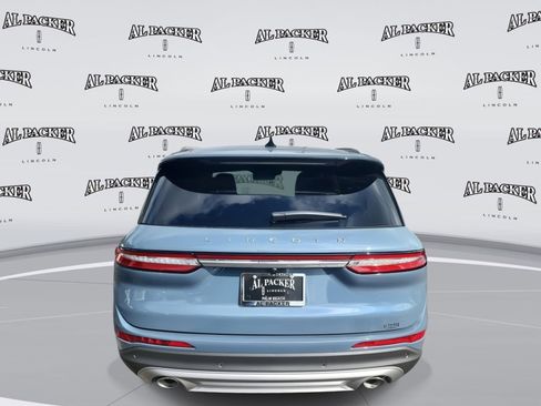 New 2026 Lincoln Corsair Premiere image 4