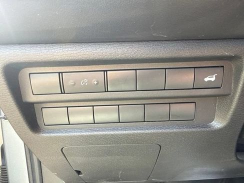 Used 2022 Mitsubishi Outlander SE AWD/4WD image 18