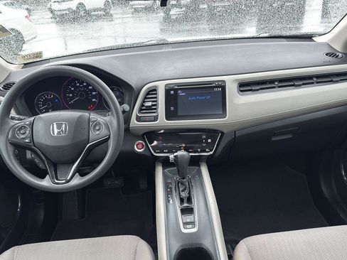 Used 2018 Honda HR-V EX image 23