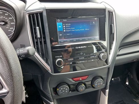 Used 2023 Subaru Forester AWD/4WD image 14