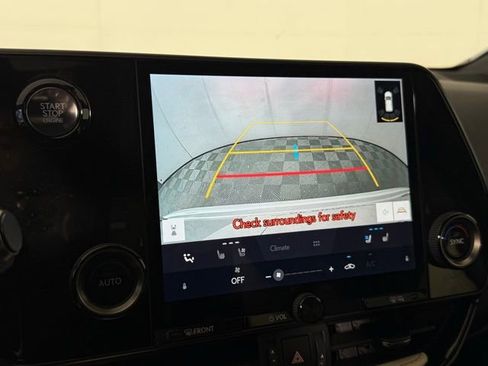 Used 2023 Lexus NX 250 FWD image 17