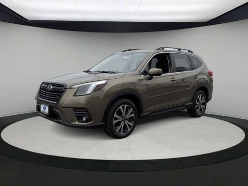 Used 2024 Subaru Forester Limited image 4