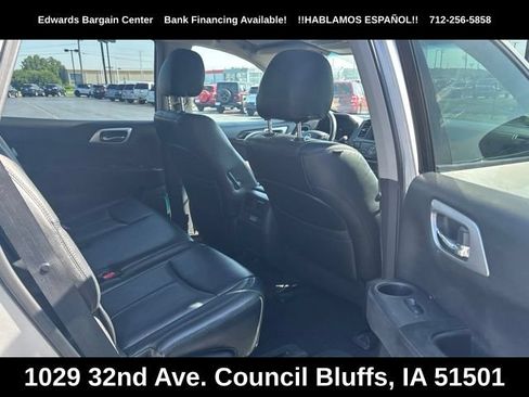 Used 2015 Nissan Pathfinder SV w/ Cargo Package AWD/4WD image 7
