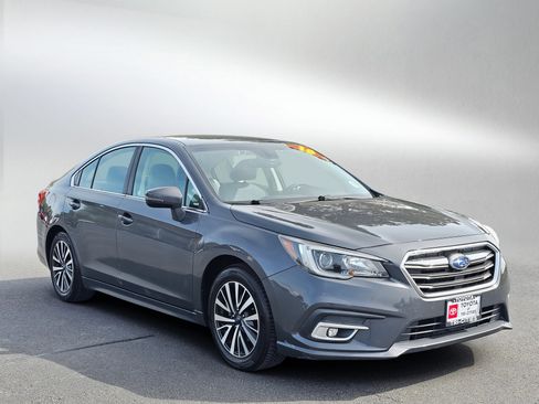 Used 2018 Subaru Legacy 2.5i Premium AWD/4WD image 7