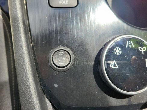 Used 2023 Nissan Rogue S AWD/4WD image 11