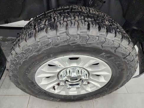 Used 2022 Ford F250 XLT image 3