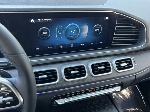 Certified 2022 Mercedes-Benz GLE 350 4MATIC image 26