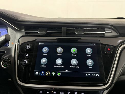 Used 2023 Chevrolet Bolt EUV LT w/ Driver Confidence Package image 18