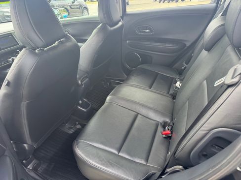 Used 2022 Honda HR-V EX-L image 13