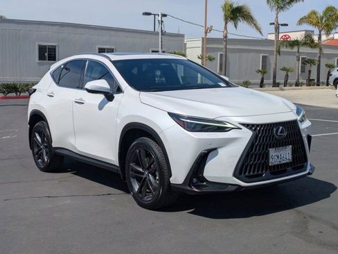 Used 2024 Lexus NX 450h+ AWD w/ Vision Package image 3