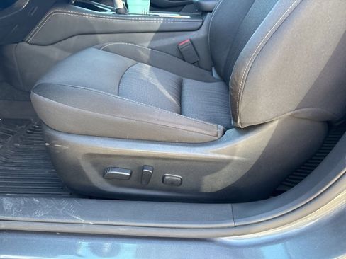 Used 2023 Nissan Altima 2.5 SV w/ SV Premium Package image 5