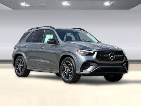 New 2026 Mercedes-Benz GLB 250 image 7