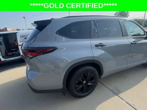 Certified 2024 Toyota Highlander XLE AWD/4WD image 2