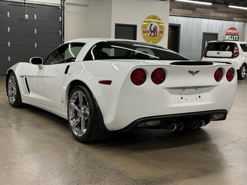 Used 2010 Chevrolet Corvette Grand Sport w/ Preferred Equipment Group RWD image 11