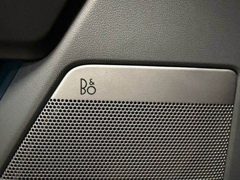 Used 2024 Ford F150 Lariat w/ Mobile Office Package image 22