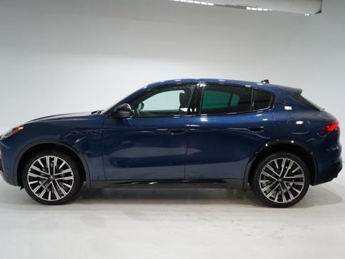 New 2025 Maserati Grecale Modena image 4