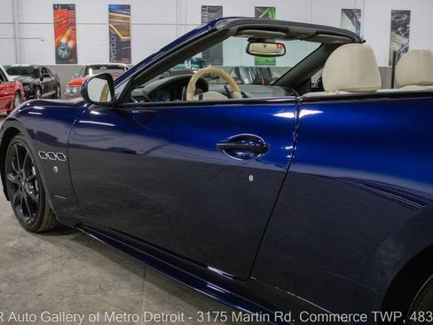 Used 2012 Maserati GranTurismo Sport image 23
