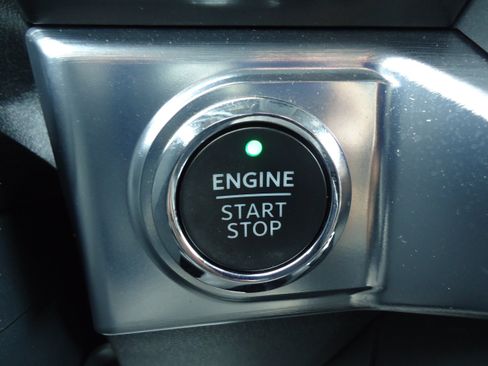 Used 2022 Ford F150 Lariat AWD/4WD image 21