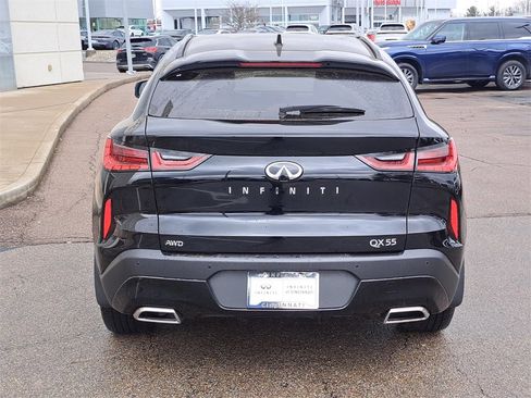 Certified 2025 INFINITI QX55 Essential image 4