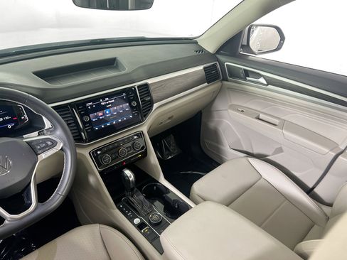 Used 2023 Volkswagen Atlas SE image 22