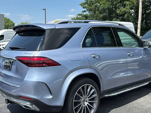 Certified 2025 Mercedes-Benz GLE 350 4MATIC image 3