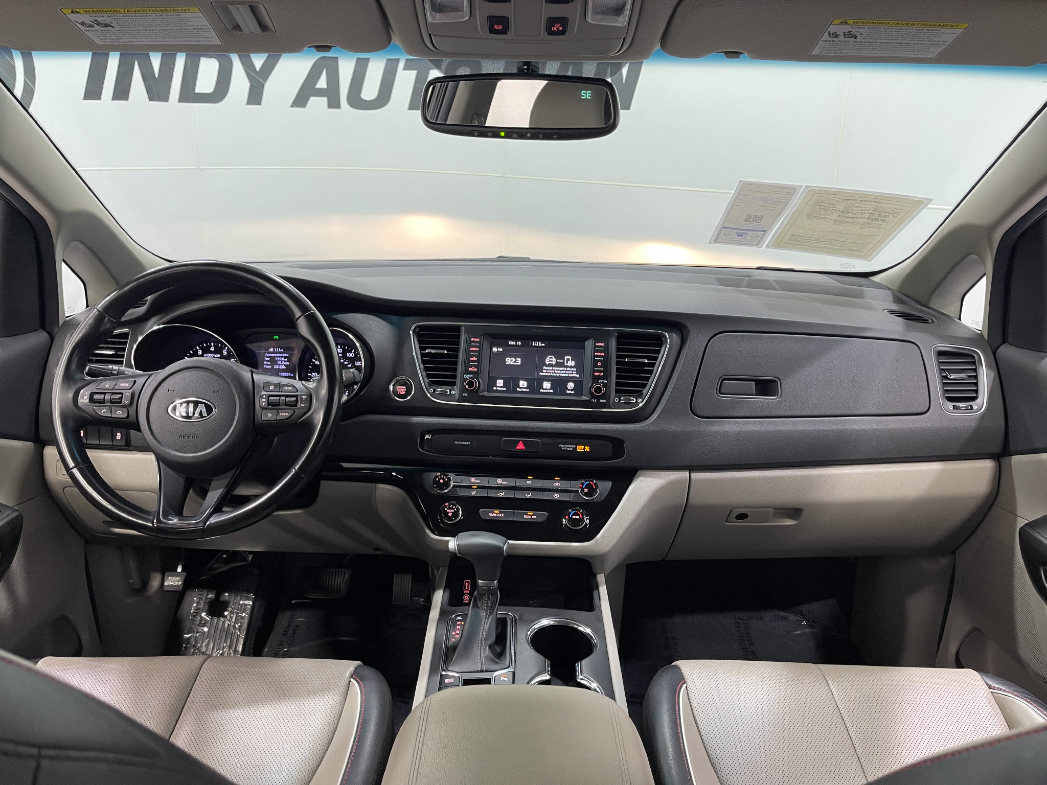 Used 2020 Kia Sedona EX FWD image 17