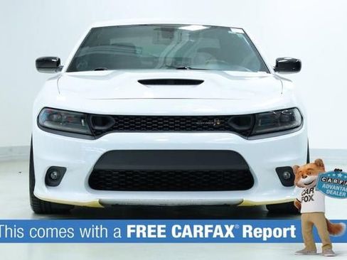 Used 2023 Dodge Charger Scat Pack w/ Plus Group RWD image 2
