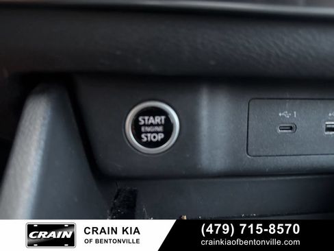 Used 2023 Nissan Rogue SV AWD/4WD image 23