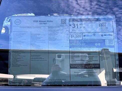 New 2026 Nissan Kicks SR w/ SR Premium Package FWD image 19