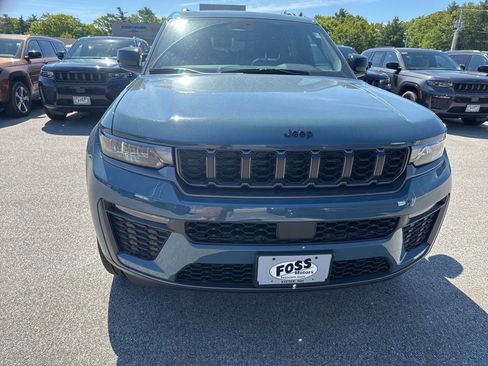 New 2026 Jeep Grand Cherokee L Limited AWD/4WD image 8