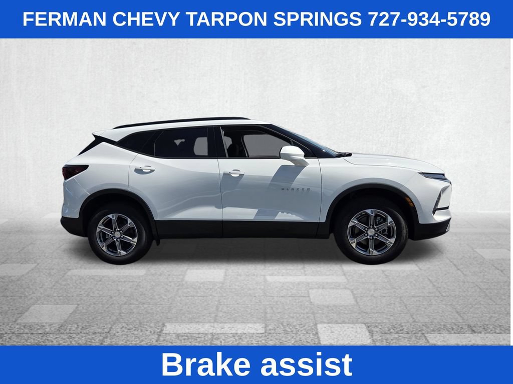 New 2026 Chevrolet Blazer LT w/ Convenience Package FWD image 11