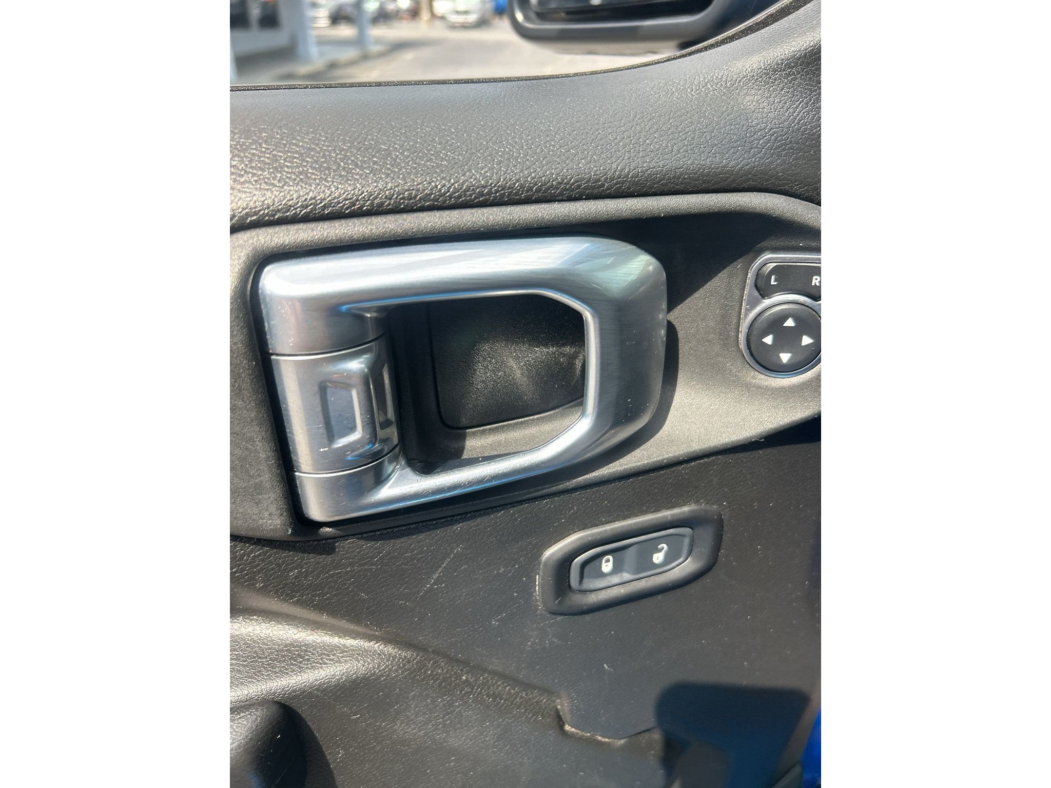 Used 2021 Jeep Wrangler Unlimited Sport AWD/4WD image 13