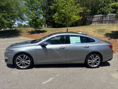 Used 2024 Chevrolet Malibu LT FWD image 4