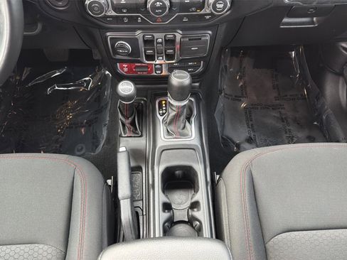 Used 2022 Jeep Gladiator Rubicon w/ LED Lighting Group image 22