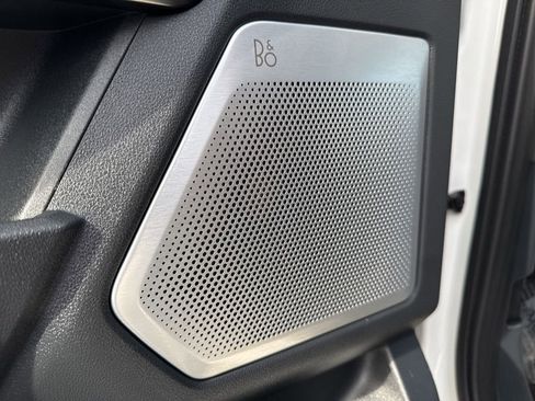 Certified 2023 Ford F150 Platinum w/ Equipment Group 701A High image 20