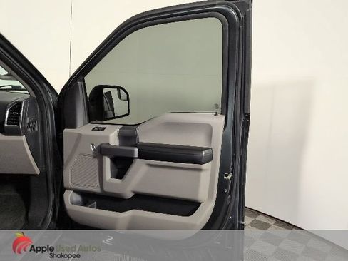 Used 2015 Ford F150 XLT w/ Equipment Group 301A Mid AWD/4WD image 31