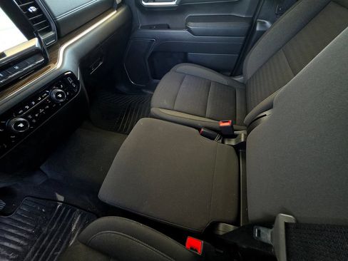 Used 2025 Chevrolet Silverado 1500 LT AWD/4WD image 49