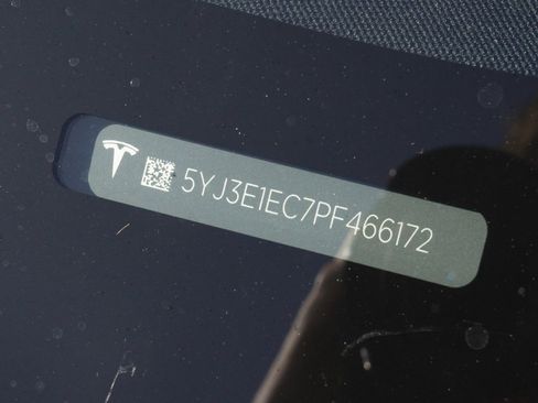Used 2023 Tesla Model 3 Performance image 24