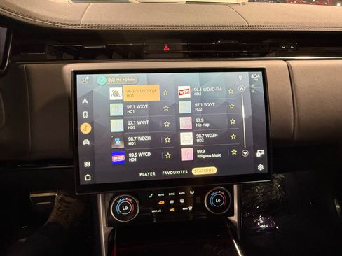 Used 2023 Land Rover Range Rover SE AWD/4WD image 35