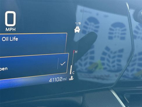 Used 2025 Chevrolet TrailBlazer LT image 29