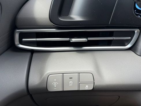 New 2026 Hyundai Elantra SE FWD image 20