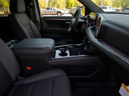 New 2026 Chevrolet Tahoe LS w/ LPO, Dark Essentials Package AWD/4WD image 16
