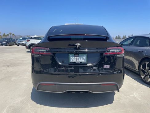 Used 2022 Tesla Model X Plaid AWD/4WD image 3