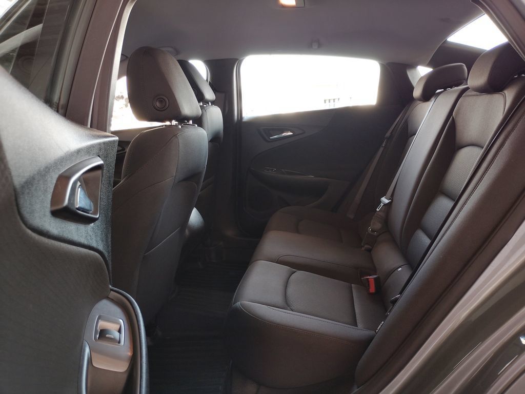 Used 2024 Chevrolet Malibu LS FWD image 18