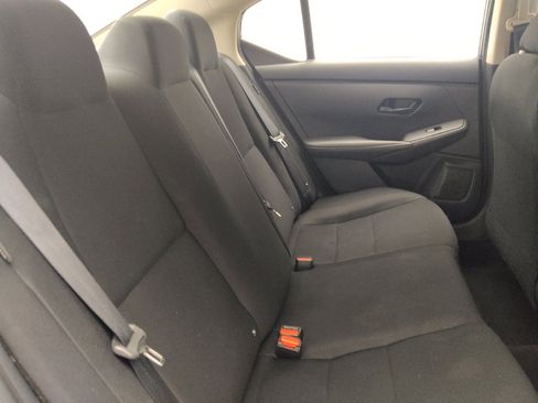 Used 2025 Nissan Sentra S FWD image 19