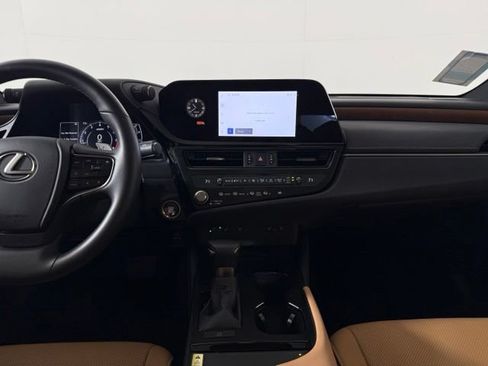 Used 2025 Lexus ES 350 w/ Premium Package FWD image 34