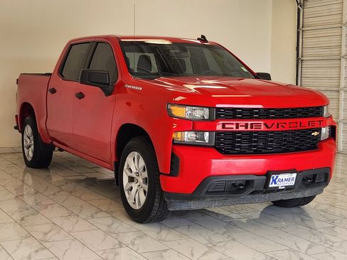 Used 2021 Chevrolet Silverado 1500 Custom RWD image 3